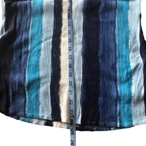 DEPT222 | Blue stripe Cold Shoulder top - Picture 7 of 8